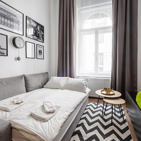 E32 - Oktogon Panorama Suite - Best Location - By Bqa Budapest Rum bild
