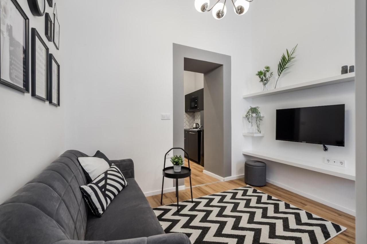 E32 - Oktogon Panorama Suite - Best Location - By Bqa Budapest Exteriör bild